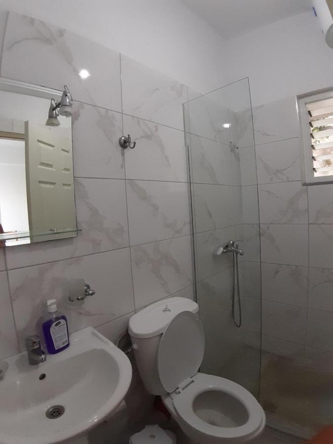 Luigi S Fairyview Apartment Саранда Экстерьер фото